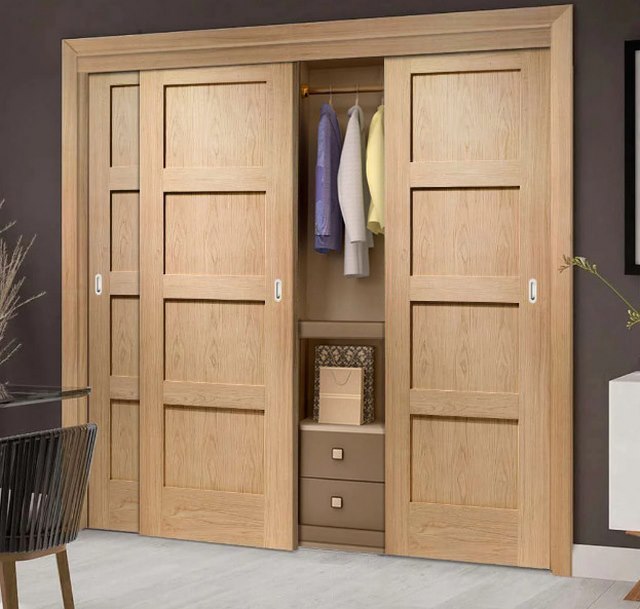 Tổng hợp 10+ mẫu tủ quần áo cửa lùa đẹp, hiện đại 5 Ảnh 4: Tủ cánh lùa sản xuất từ vật liệu gỗ tự nhiên