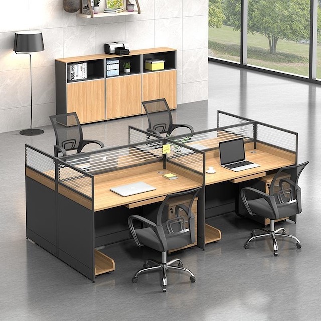 Module bàn làm việc 4 người có vách ngăn