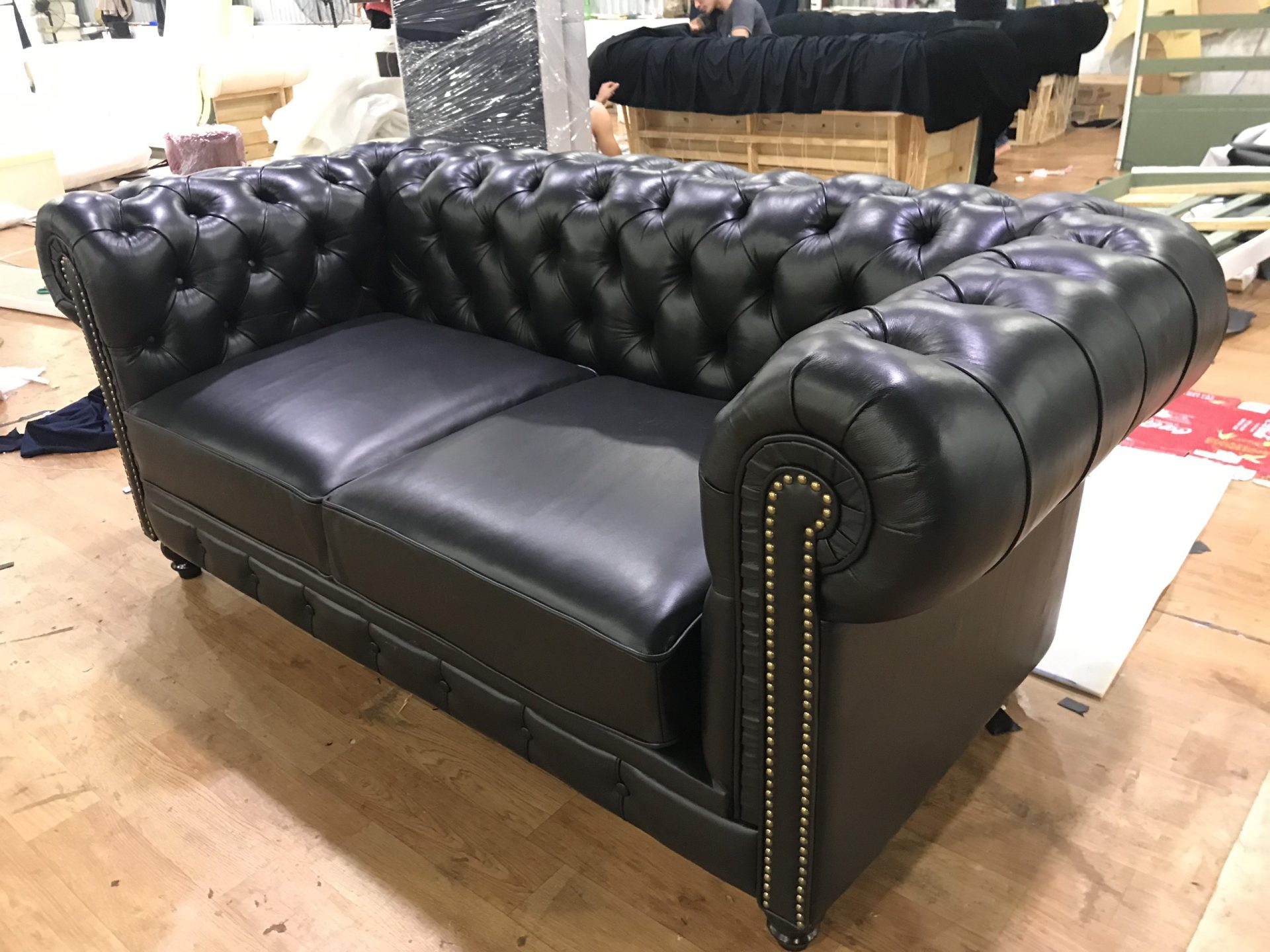 Sản phẩm sofa văng được thiết kế theo phong cách cổ điển