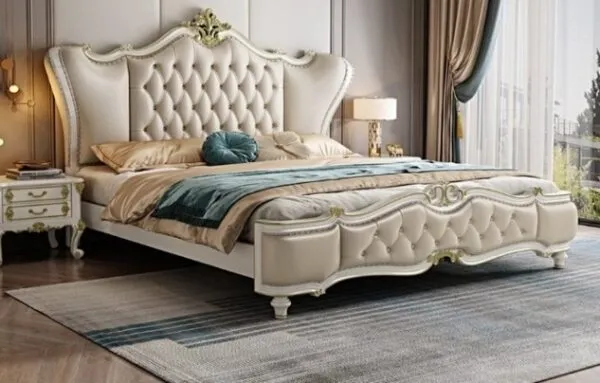 Giường ngủ hoàng gia bọc da kem phối vàng, thiết kế đẳng cấp châu Âu - GNVP56
