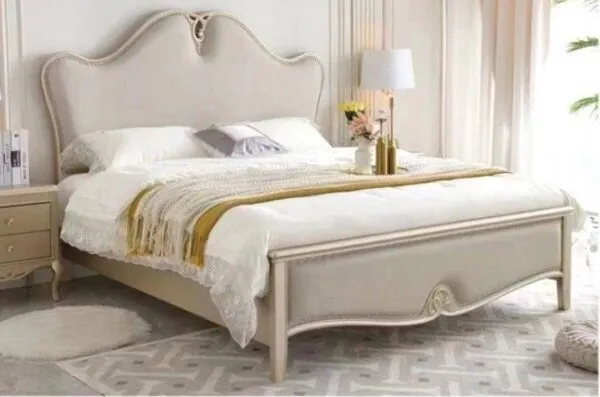 Giường ngủ tân cổ điển bọc da màu kem, thiết kế sang trọng tinh tế - GNVP55