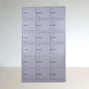 Tủ Locker 18 Ngăn Phun Sơn Tĩnh Điện - TLVP06