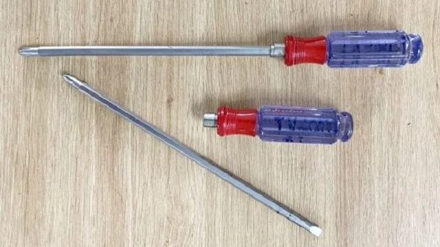 Chuẩn bị các vật dụng cần thiết khi lắp bàn làm việc Chuẩn bị các vật dụng cần thiết khi lắp bàn làm việc