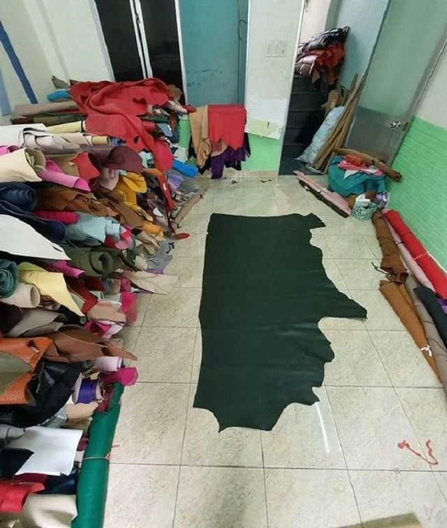 Chuẩn bị đầy đủ dụng cụ cần thiết khi bọc ghế sofa bằng da Chuẩn bị đầy đủ dụng cụ cần thiết khi bọc ghế sofa bằng da