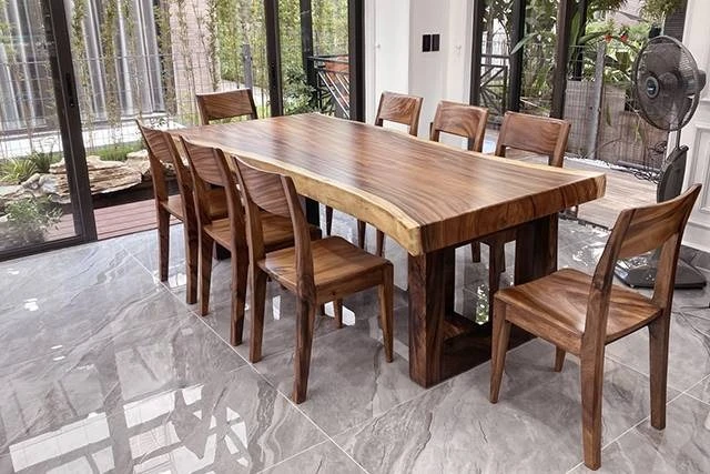 Mẫu bàn ăn từ gỗ tự nhiên Mẫu bàn ăn từ gỗ tự nhiên