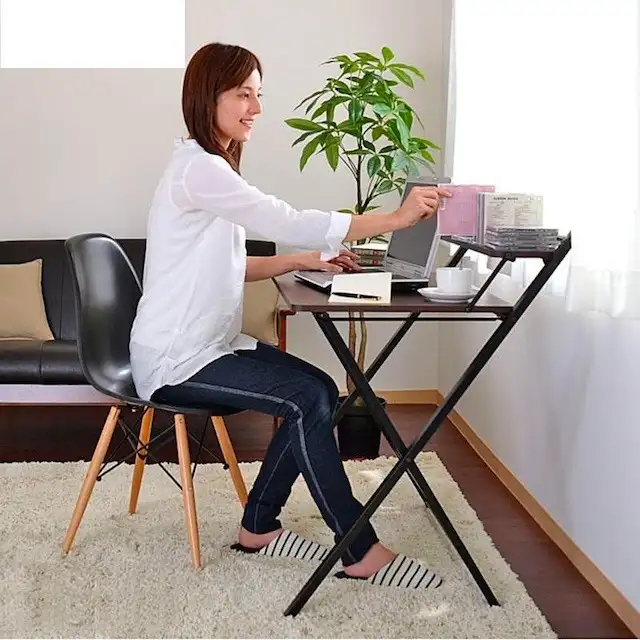 Mẫu bàn thiết kế gấp gọn, đơn giản, hiện đại Mẫu bàn thiết kế gấp gọn, đơn giản, hiện đại