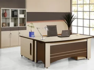 Bàn làm việc phong thủy cần kê hướng hợp tuổi